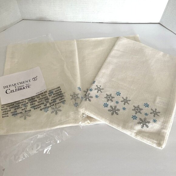 Department 56 Time to Celebrate 100% Cotton Towels (2)  Embroidered Snowflakes - Picture 1 of 10